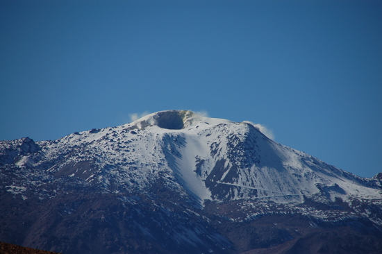 Volcan Putama et ses fumerolles