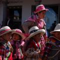 Petits danseurs en costumes traditionnels