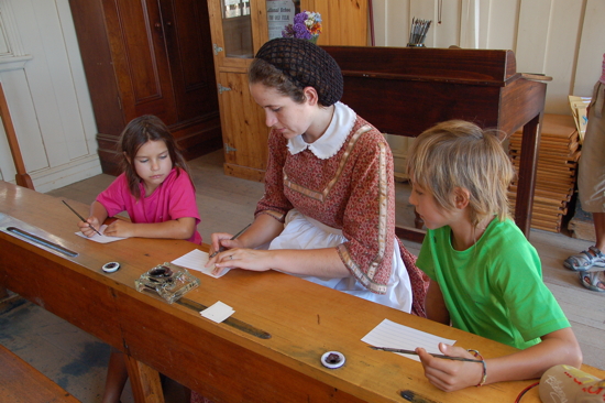 Leçon d'écriture à l'école de Sovereign Hill