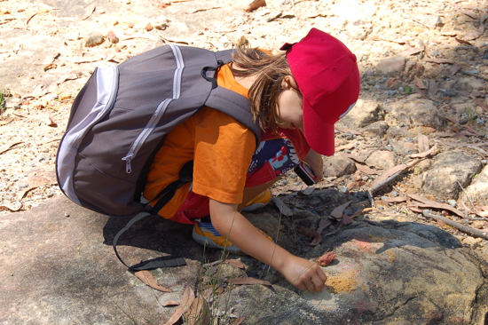 Fabrication de couleurs avec des pierres