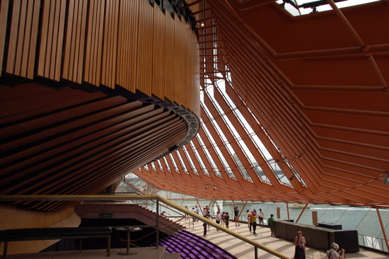 A l'entrée dela salle de concert