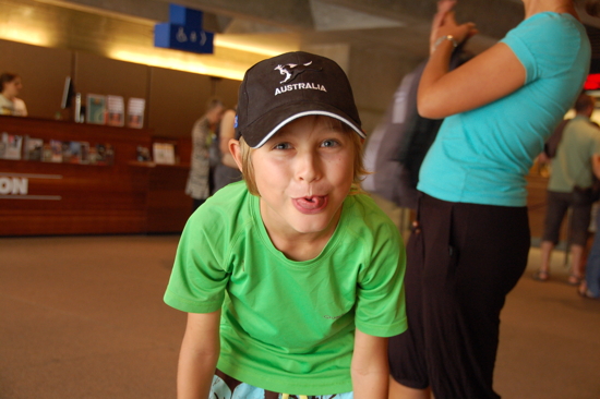 On joue avec l'appareil de papa