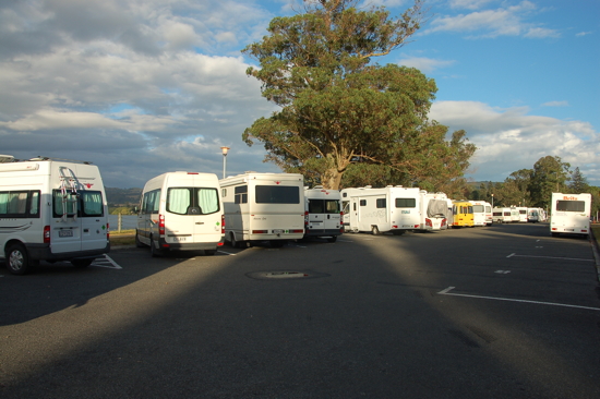 Campement peu intime à Taupo