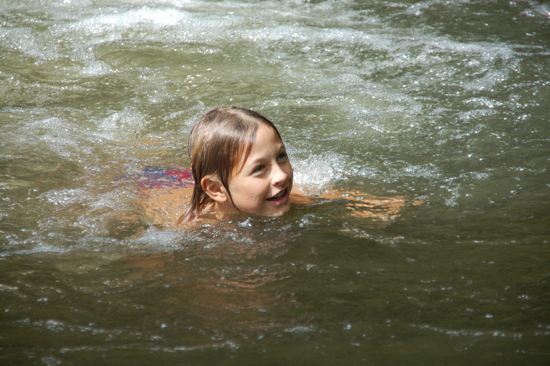 Pause baignade pendant la promenade