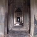 Dans les couloirs d'Angkor Vat