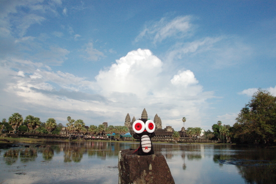 BigEyes devant Angkor Vat