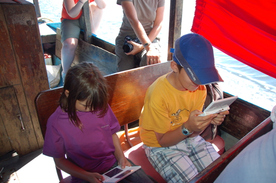 Leïla avec un copain de DS!