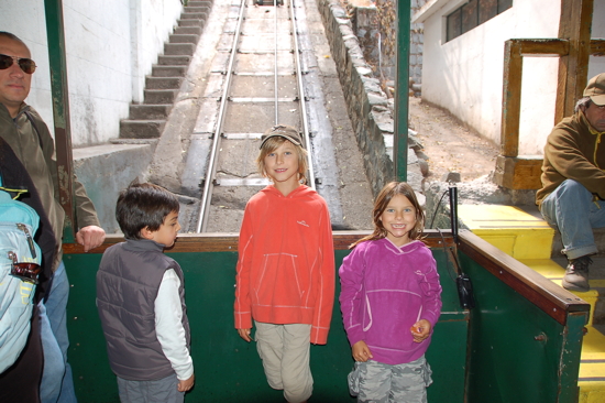 Dans le funiculaire à Santiago