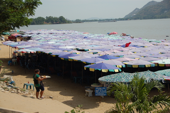 Kanchanaburi plage