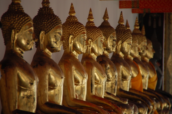 Au Wat Pho de Bangkok
