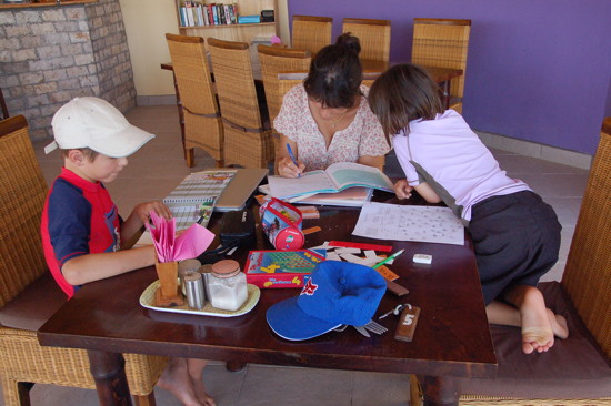 Déjà à faire de l'école!