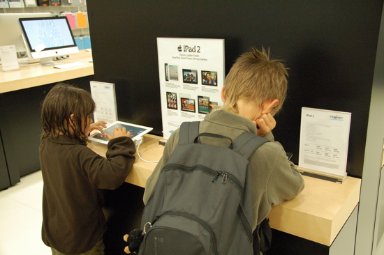 Comment avoir chacun son iPad pour jouer à Angry Birds...